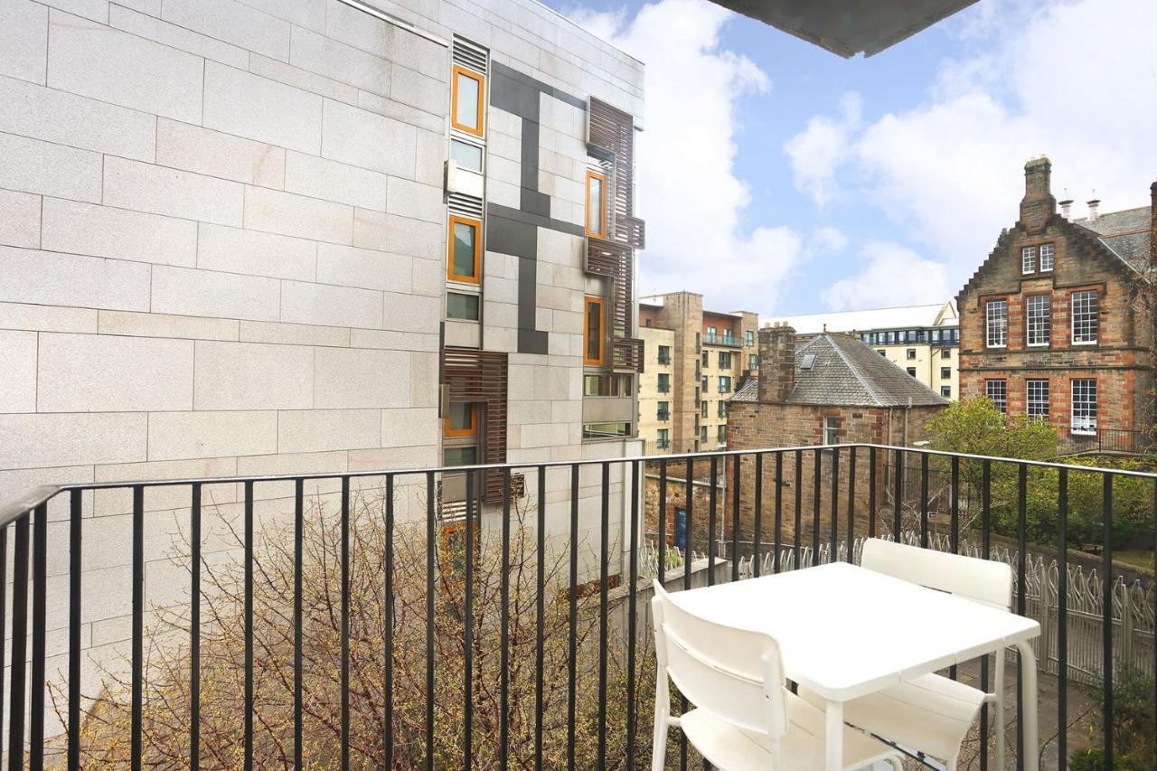 Joivy Contemporary Royal Mile Apartment With Balcony EDI Exterior foto